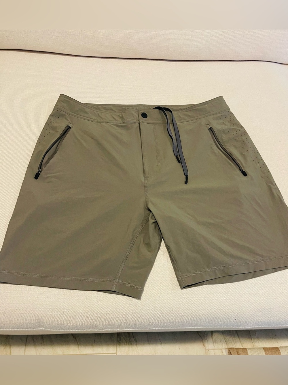 Men’s Mack Weldon Gray Lightweight Drawstring Nylon Elastane Shorts Size XL